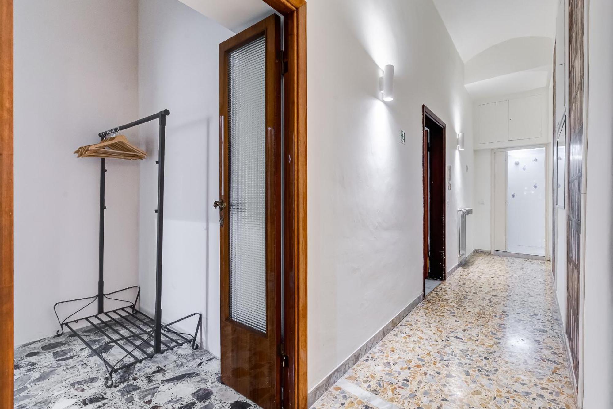 Vivilo Collection - San Vito View Apartment - 3 Bdr 2 Baths ローマ エクステリア 写真