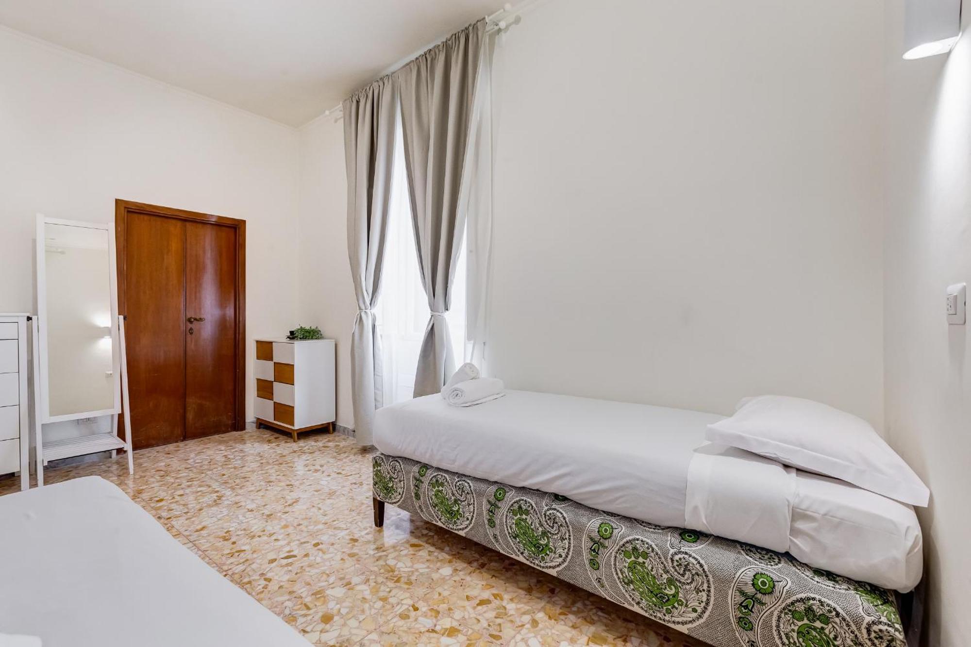 Vivilo Collection - San Vito View Apartment - 3 Bdr 2 Baths ローマ エクステリア 写真