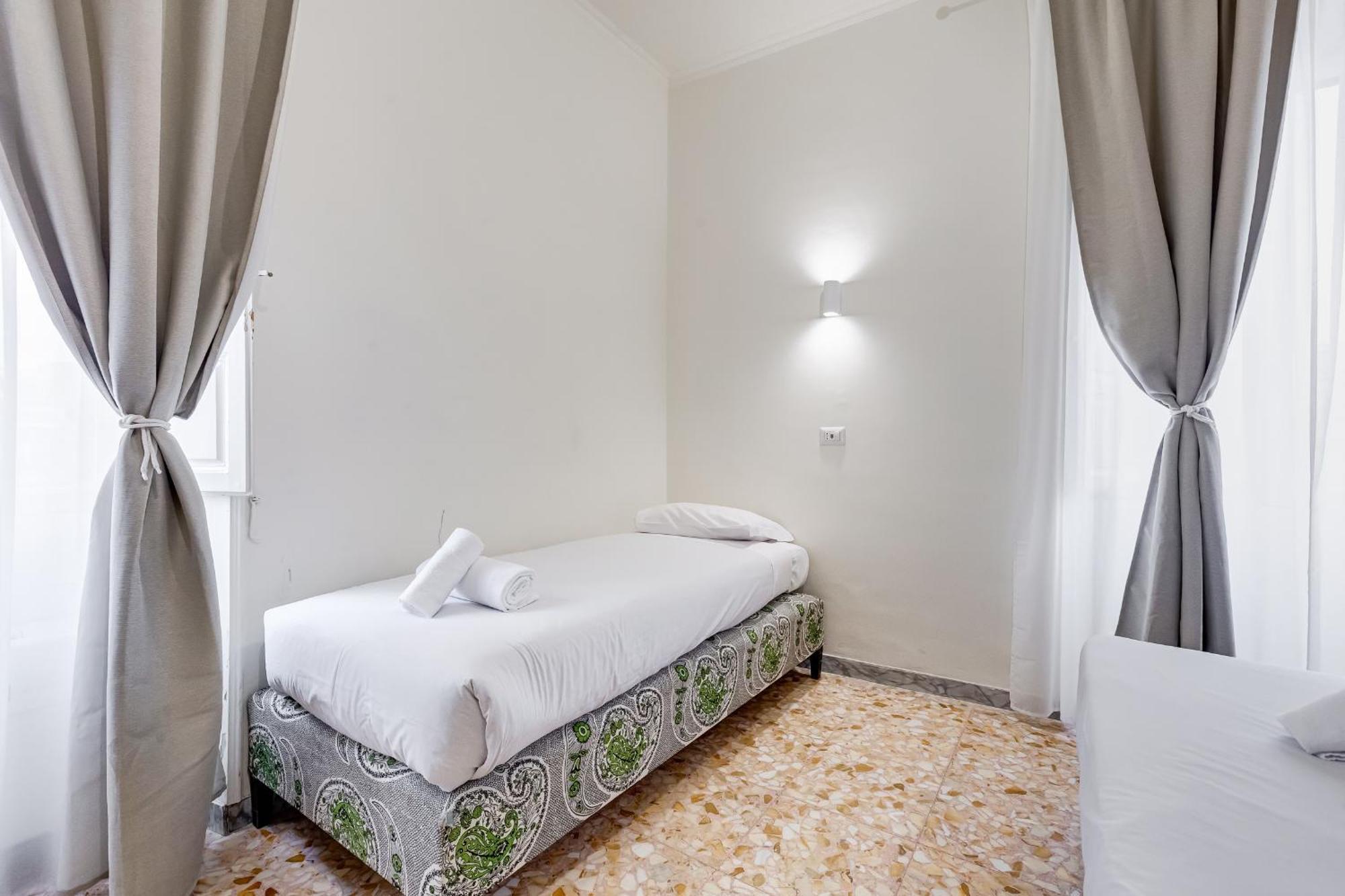 Vivilo Collection - San Vito View Apartment - 3 Bdr 2 Baths ローマ エクステリア 写真