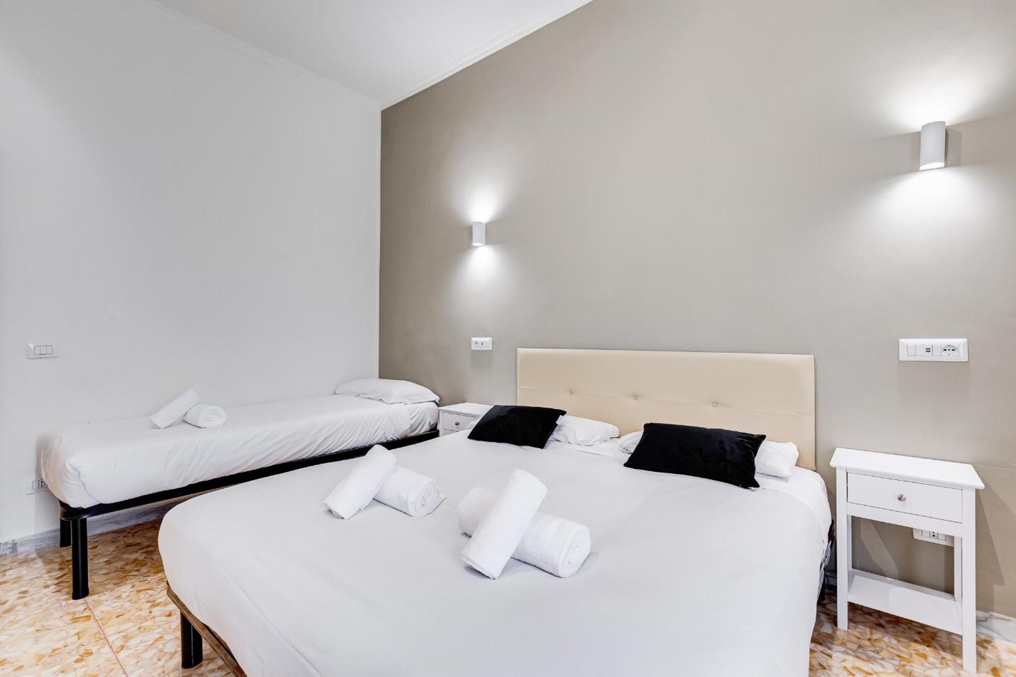 Vivilo Collection - San Vito View Apartment - 3 Bdr 2 Baths ローマ エクステリア 写真